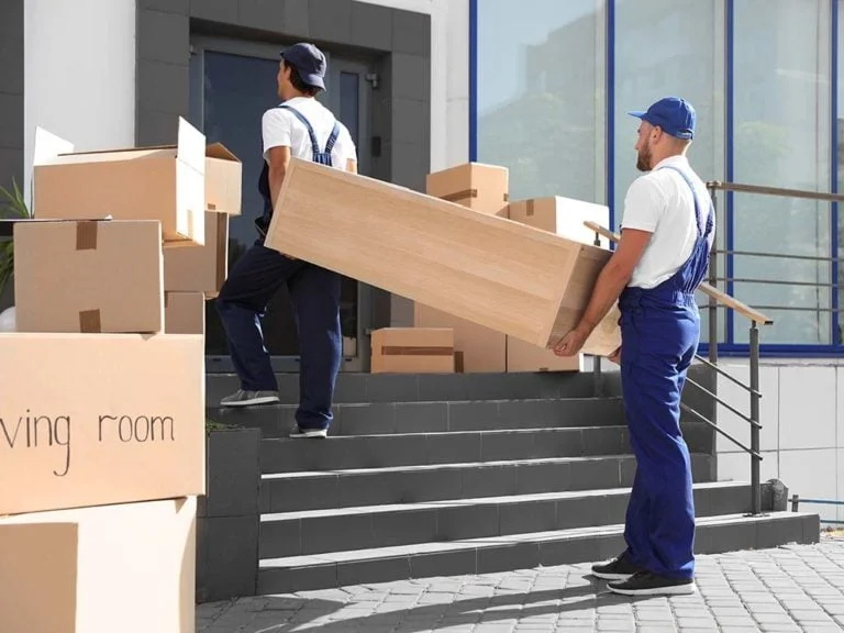 Moving-Yourself-vs.-Hiring-a-Professional-Mover-1-768x576